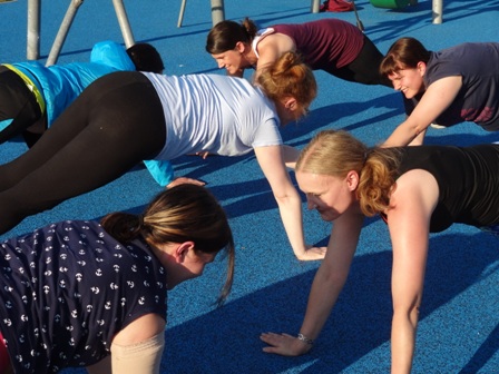 Frauen Sport Fitness Outdoor Training Dresden 
