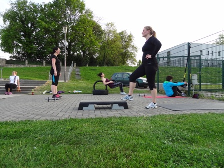 Frauen Sport Fitness Outdoor Training Dresden 