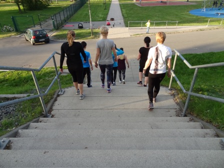 Frauen Sport Fitness Outdoor Training Dresden 