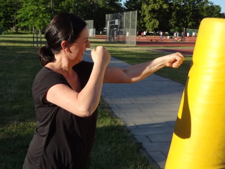 Frauen Sport Fitness Outdoor Training Dresden 